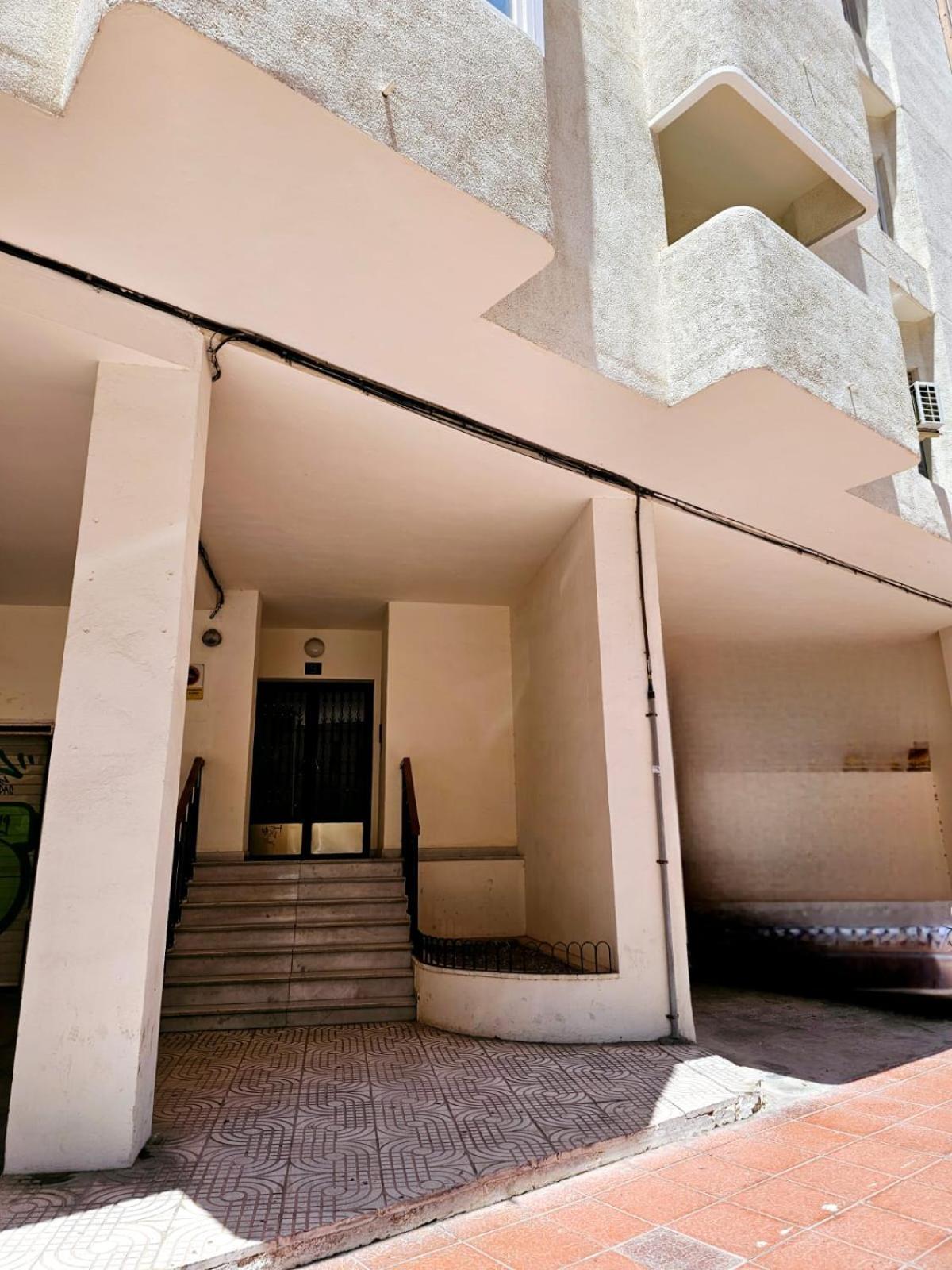 Apartamento Montserrat Almeria Bagian luar foto