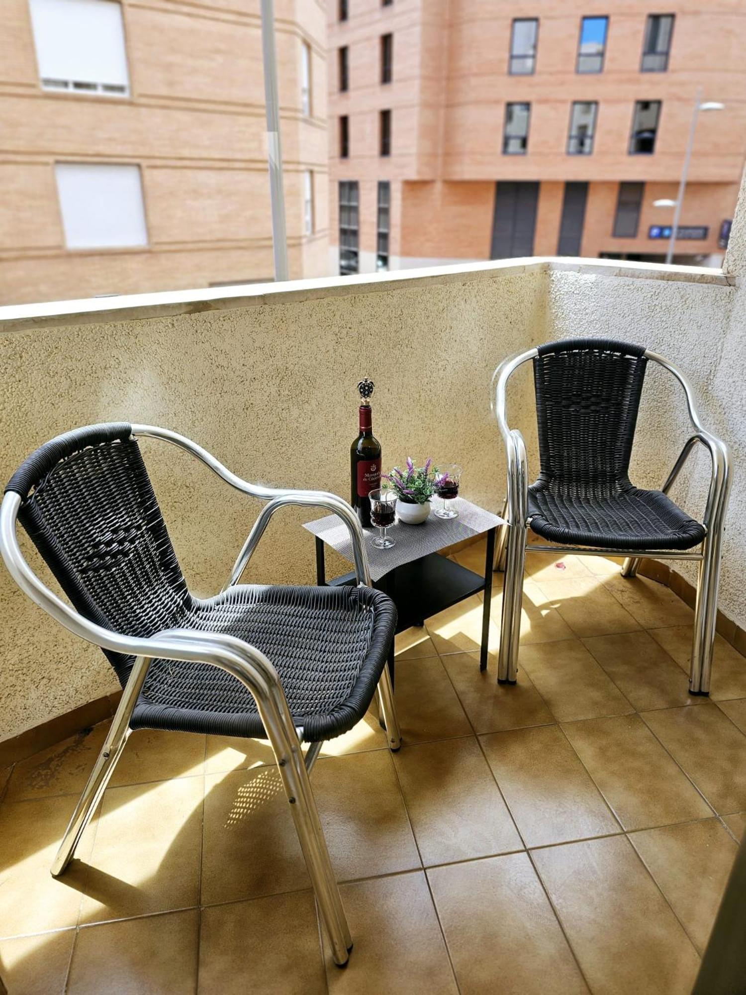 Apartamento Montserrat Almeria Bagian luar foto