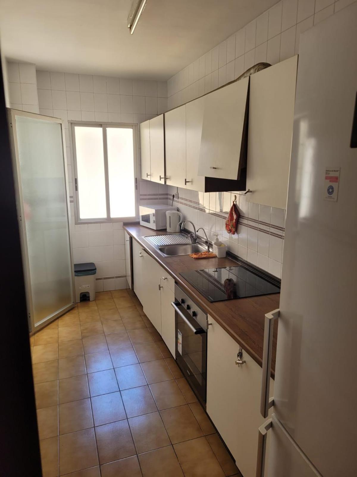 Apartamento Montserrat Almeria Bagian luar foto
